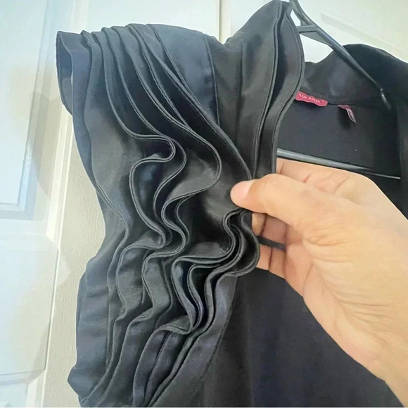 TED BAKER BLACK RUFFLE MINI DRESS SIZE SMALL  SHORT DRESS SIZE 1 - Picture 9 of 9